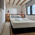 Kaptara Premium Upper Level Unit With Plunge Pool-part Of Kaptara Complex