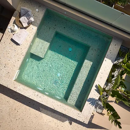 Kaptara Premium Upper Level Unit With Plunge Pool-part Of Kaptara Complex