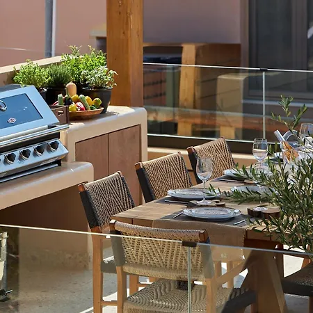 Apartament Kaptara Premium Upper Level Unit With Plunge Pool-part Of Kaptara Complex